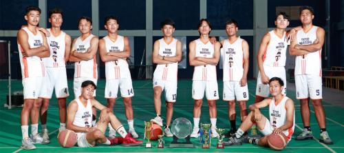 Men's Basketball Team
